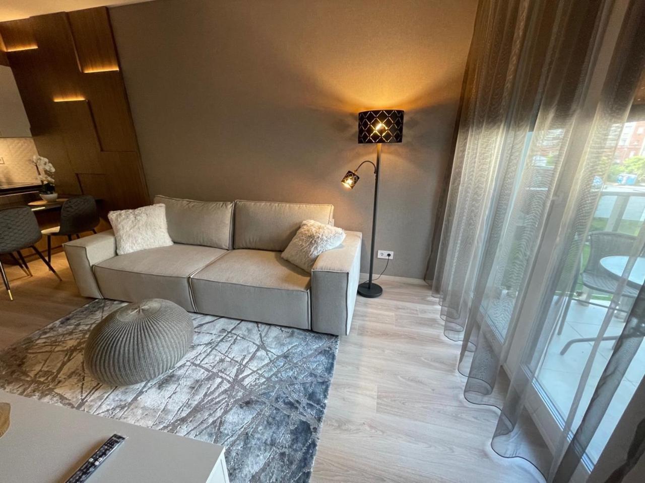 Karzo Property Lk 204 Boedapest Buitenkant foto